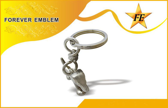 Het roestvrije Ijzer, Aluminium 3D metaal Promotiekeychains met Antiek Plateren eindigt