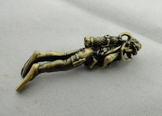 Zeer belangrijke Keten van de metaal de Volledige Hulp, Tin Promotiekeychain met Antiek Gouden Plateren